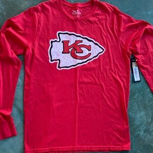 NFL Mens Mahomes KC Chiefs Shirt - M